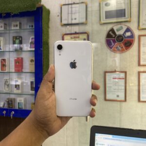Apple iPhone XR WHITE