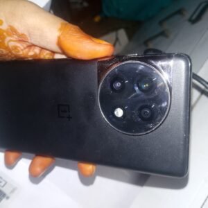 11r 11r 12 GB + 512 GB